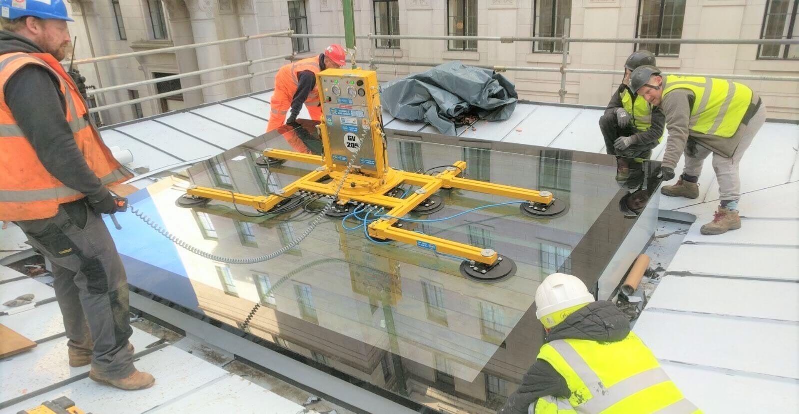 Vacuum & Crane glazing in London Vacuum and Crane Ltd
